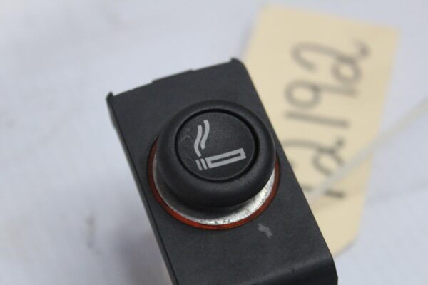 Audi 8P A3 S3 RS3 12V Auxiliary Power Lighter Socket 8P0863387D
