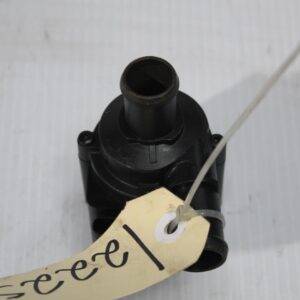 Audi FY Q5 Additional Auxiliary Coolant Water Pump 06H121601N - Image 2
