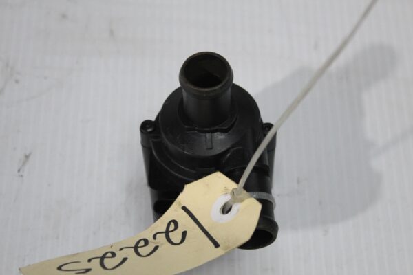 Audi FY Q5 Additional Auxiliary Coolant Water Pump 06H121601N