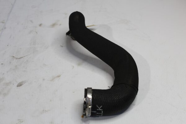 Audi Fy 2.0L Q5 Intercooler Hose Boost Pipe Hot Side 80A145738A, 80A145738P