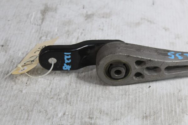 Audi 8P S3 Engine Dogbone Pendulum Mount Support 1K0199855BB, 1K0199855BJ
