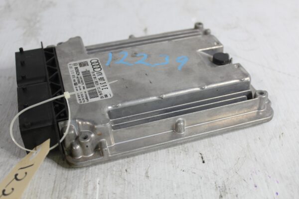 Audi 8V RS3 2.5l DAZA Engine Control Unit ECU ECM DME 8V0907404A, 07K907309E