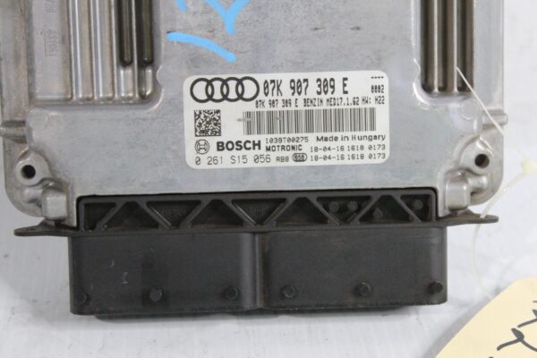Audi 8V RS3 2.5l DAZA Engine Control Unit ECU ECM DME 8V0907404A, 07K907309E
