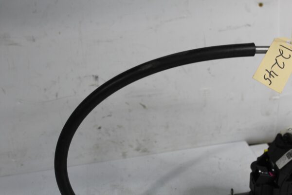 Audi 8V RS3 2.5L DQ500 Gear Selector Mechanism 8V2713023AL, 8V2713023AR