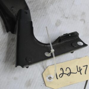 Audi 8T A4 Front Right Fender Guard Wing Support Brace 8T0821136A, 8T0821136G - Image 5