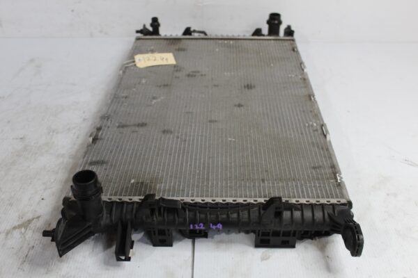 Porsche 95B Macan 3.0L Radiator Coolant For Coolant 9A712125101, 9A712125110