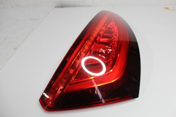 Audi 8R Q5 SQ5 Left Brake Light Lamp Assembly LED 8R0945093C