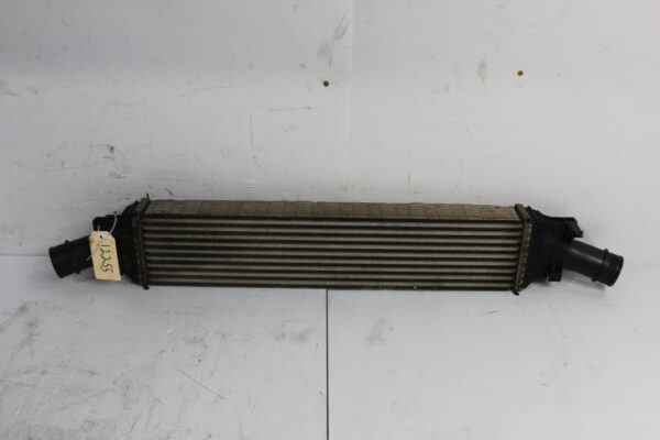 Audi B8 8K 8T A4 A5 1.8l 2.0l Intercooler Charge Air Cooler 8K0145805P