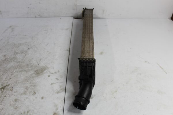 Audi B8 8K 8T A4 A5 1.8l 2.0l Intercooler Charge Air Cooler 8K0145805P