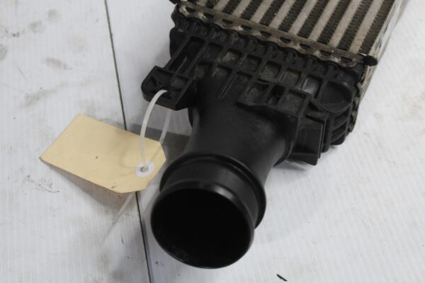 Audi B8 8K 8T A4 A5 1.8l 2.0l Intercooler Charge Air Cooler 8K0145805P