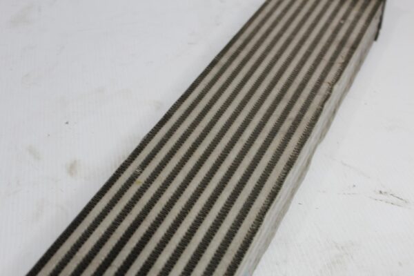 Audi B8 8K 8T A4 A5 1.8l 2.0l Intercooler Charge Air Cooler 8K0145805P