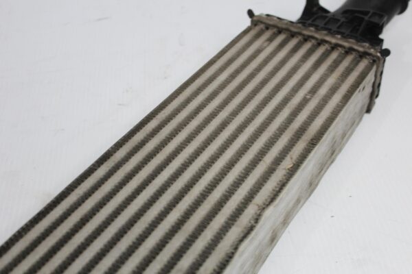 Audi B8 8K 8T A4 A5 1.8l 2.0l Intercooler Charge Air Cooler 8K0145805P