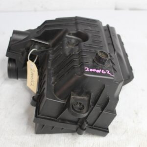 Golf MK7 R Air Intake Filter Box Housing 5Q0129607AC - Image 2