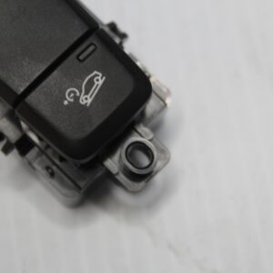 BMW F48 X1 PDC Centre Console Switch Button Unit 61319374834, 9374834 - Image 7