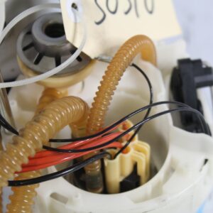 BMW F80 F82 F87 M2 M3 M4 Fuel Pump Assembly 16112284693, 228469305 - Image 11