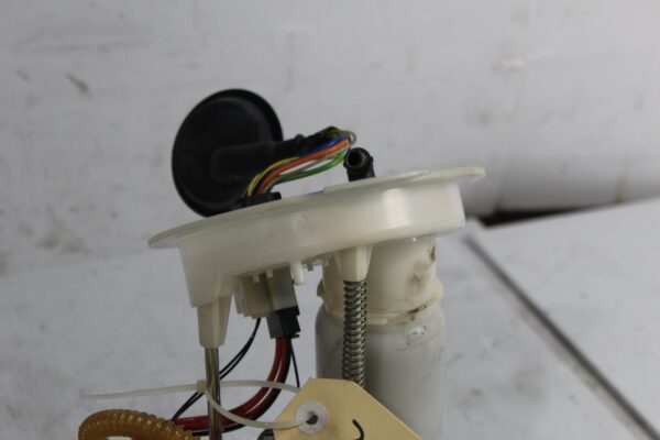 BMW F80 F82 F87 M2 M3 M4 Fuel Pump Assembly 16112284693, 228469305