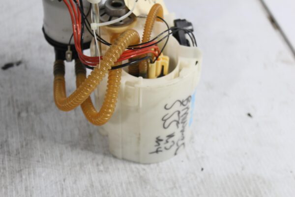 BMW F80 F82 F87 M2 M3 M4 Fuel Pump Assembly 16112284693, 228469305