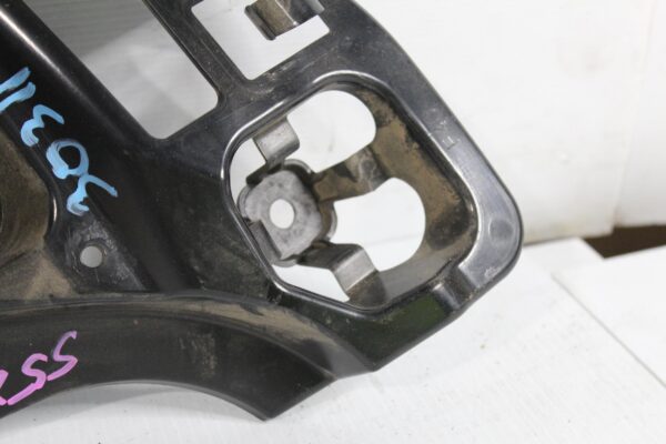 BMW F40 118i Rear Right Bumper Support Mount Bracket 51127461398