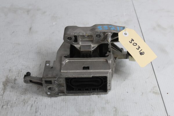 BMW F40 118i B38 Engine Mount 22118835572