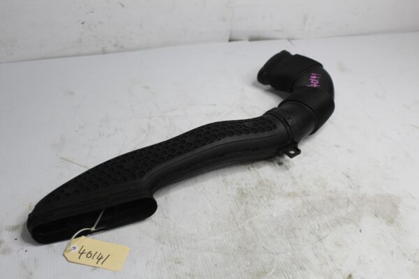 Mercedes Benz W205 C300 M264 Air Inlet Intake Hose Pipe A2640900400