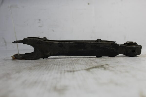 Mercedes Benz W212 E63 AMG Rear Thrust Control Arm A2043500229