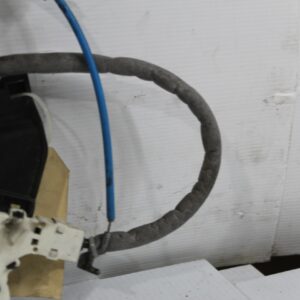 Mercedes Benz W117 C117 CLA Rear Right Door Lock Actuator A2047302835, A0997305600 - Image 5