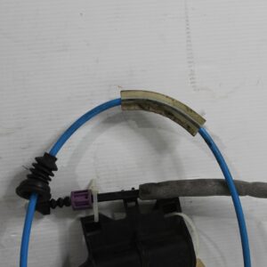 Mercedes Benz W117 C117 CLA Rear Right Door Lock Actuator A2047302835, A0997305600 - Image 6