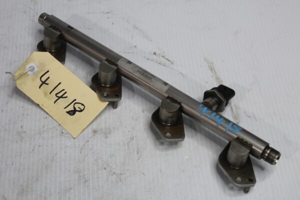 Mercedes Benz W176 W117 A45 CLA45 Fuel Rail A2700701995