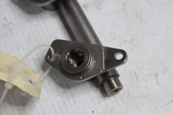 Mercedes Benz W176 W117 A45 CLA45 Fuel Rail A2700701995