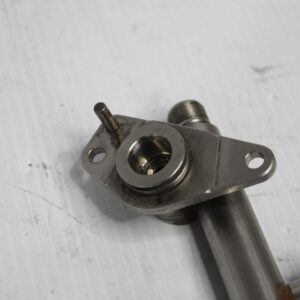 Mercedes Benz W176 W117 A45 CLA45 Fuel Rail A2700701995 - Image 9