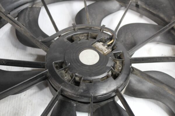 Mercedes Benz W176 W117 A250 CLA250 Radiator Fan w Shroud A2465000064