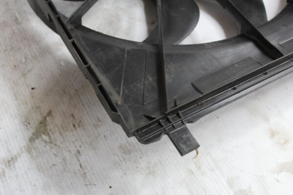 Mercedes Benz W176 W117 A250 CLA250 Radiator Fan w Shroud A2465000064