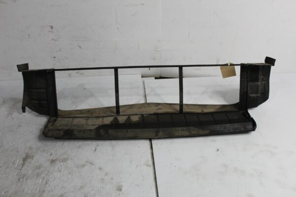 Mercedes Benz W176 A250 Front Lower Air Guide Duct Shroud A2465051130