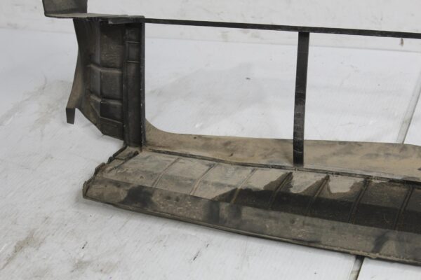 Mercedes Benz W176 A250 Front Lower Air Guide Duct Shroud A2465051130