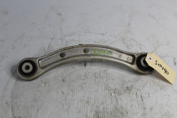 Porsche 958 92A Cayenne Rear Upper Wishbone Control Arm 95533104710