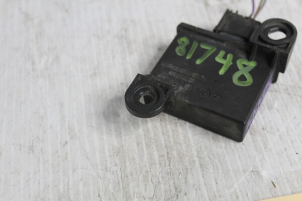 Porsche 955 957 Cayenne TPMS Tyre Pressure Sensor Control Unit 95561811300