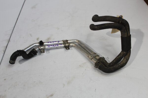 Porsche 955 957 Cayenne Turbo Engine Coolant Pipe Hose 95510631000, 7L5121065B