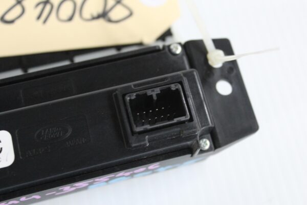 Range Rover L494 Sport RH Right Radio Screen Control Panel LR042095, DPLA18A828CC