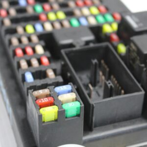 Range Rover L494 Sport Body Control Module Fuse Box LR042132, LR068360 - Image 14