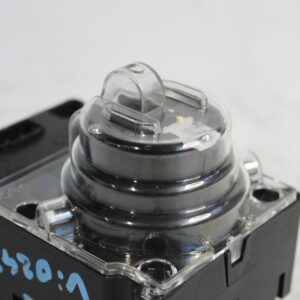 Land Rover L462 Discovery 5 Terrain Chassis Control Switch Unit LR081361 - Image 10