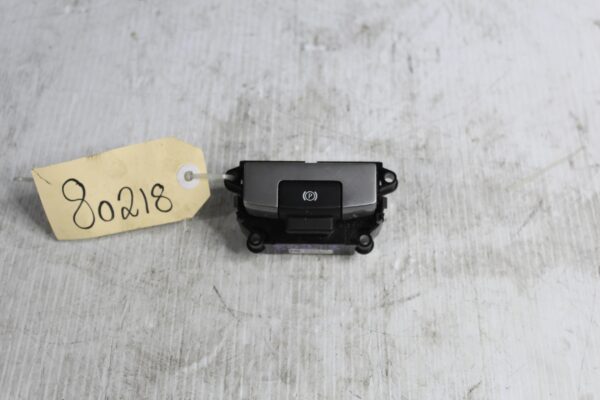 Range Rover Sport L494 Electric Park Brake Switch Button LR070379, LR133124