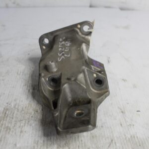 Range Rover Sport L494 3.0L Right RH Engine Mount Support LR033181, LR122399 - Image 2
