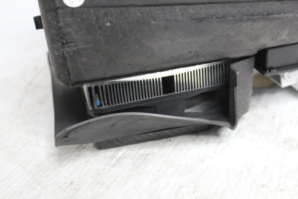 Range Rover Sport L494 Centre Console Cooler Box LR074679