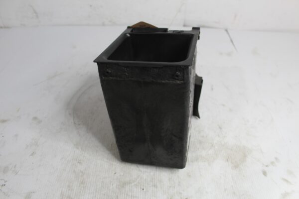 Range Rover Sport L494 Centre Console Cooler Box LR074679