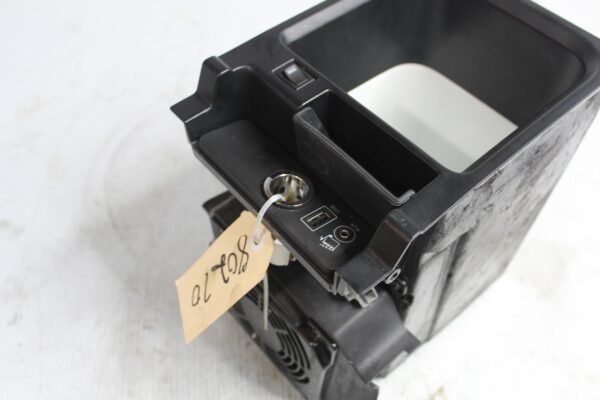 Range Rover Sport L494 Centre Console Cooler Box LR074679