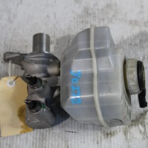 Range Rover Sport L494 Brake Master Cylinder LR048138, LR033628, LR124816 - Image 3