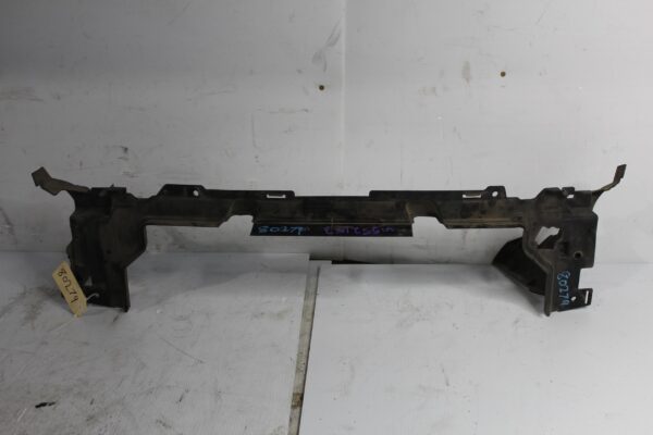 Range Rover L494 Sport Upper Air Deflector Plastic Guide LR043743, LR101104