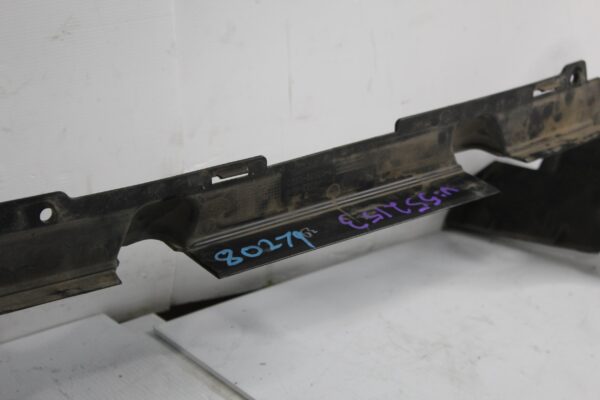 Range Rover L494 Sport Upper Air Deflector Plastic Guide LR043743, LR101104