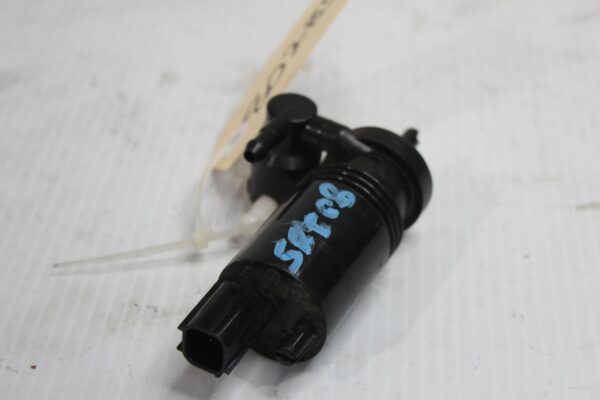 Range Rover Sport L494 Windscreen Washer Pump LR037573, CPLA17K624AA