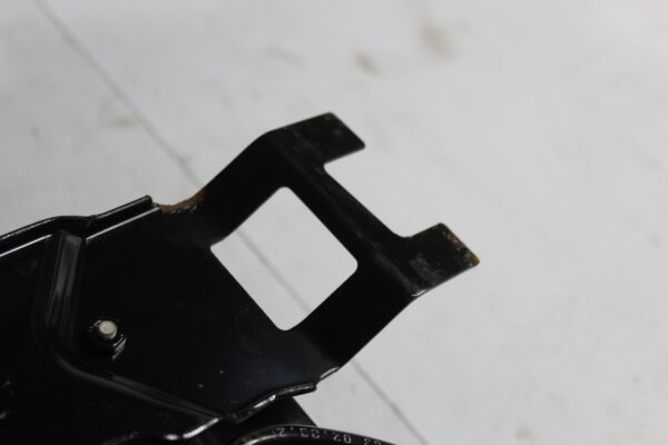 Range Rover L494 Sport Air Suspension Compressor Assembly LR056304, LR108984